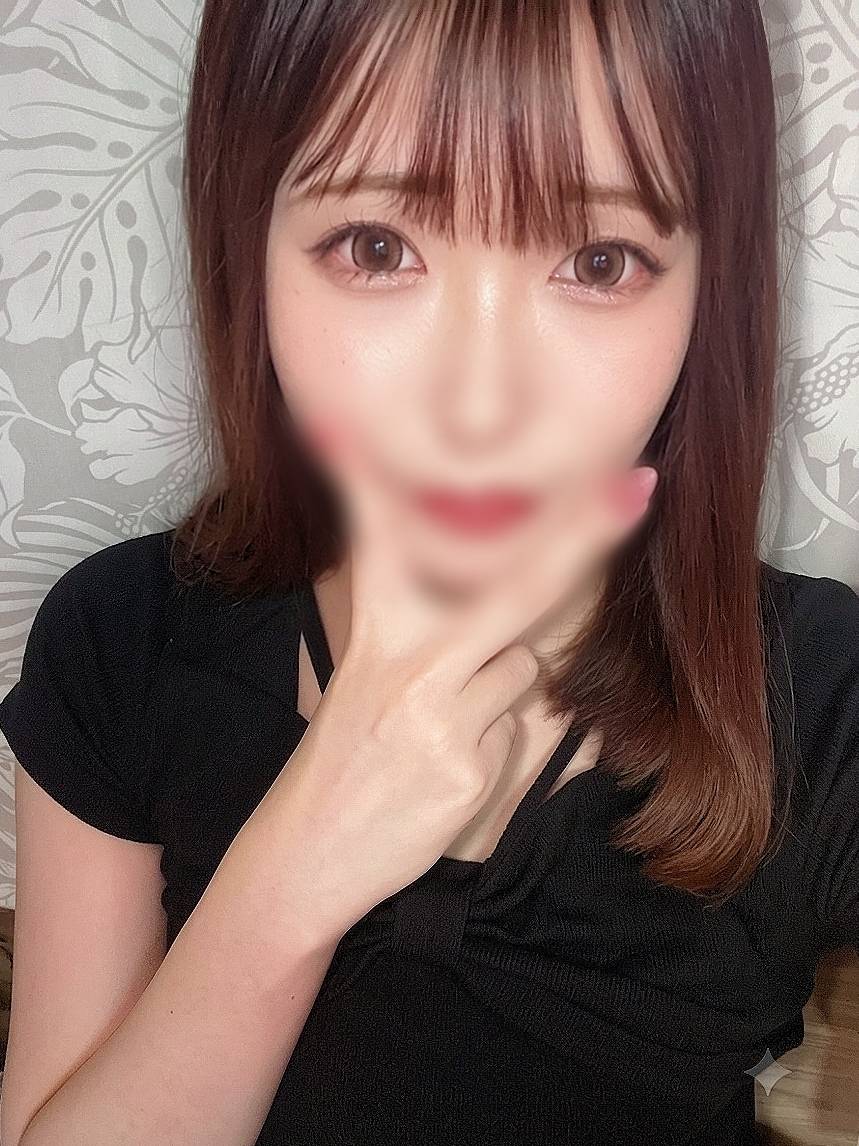 新人　しおん