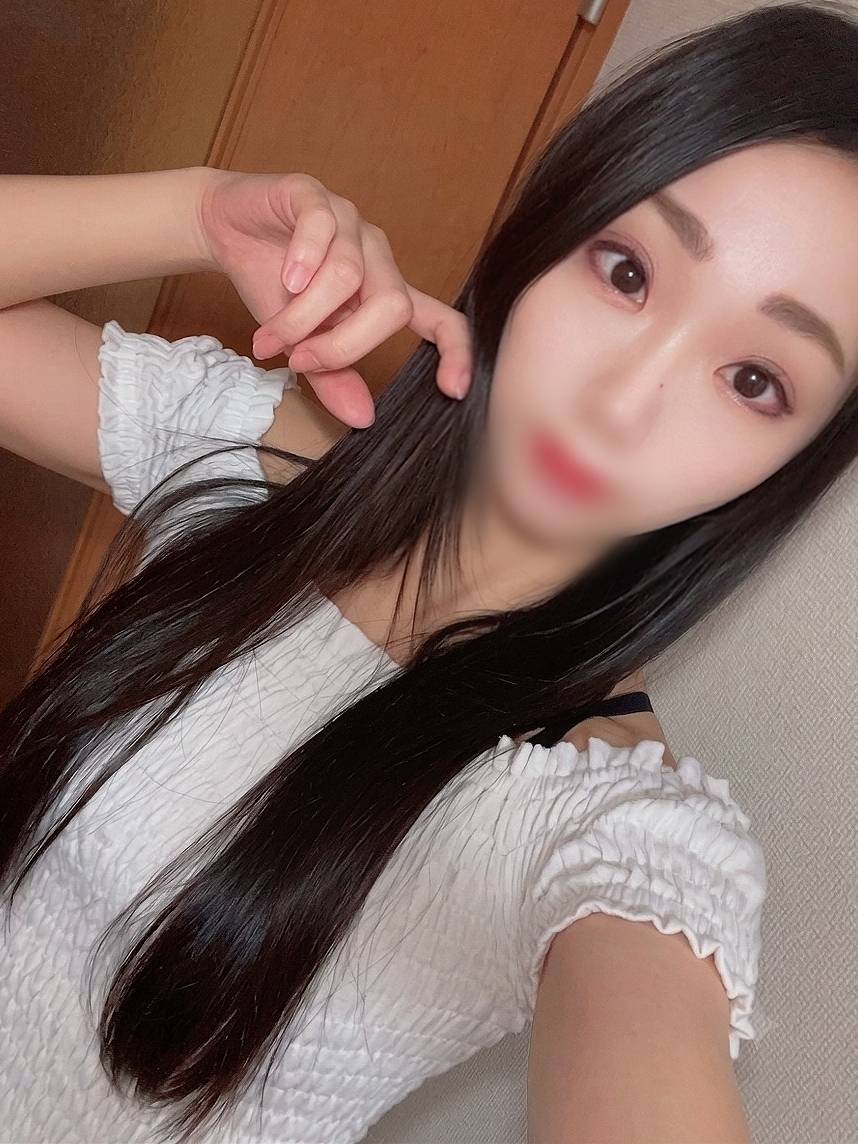 新人　めぐみ